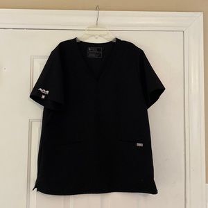 Figs casma black scrub top size XL